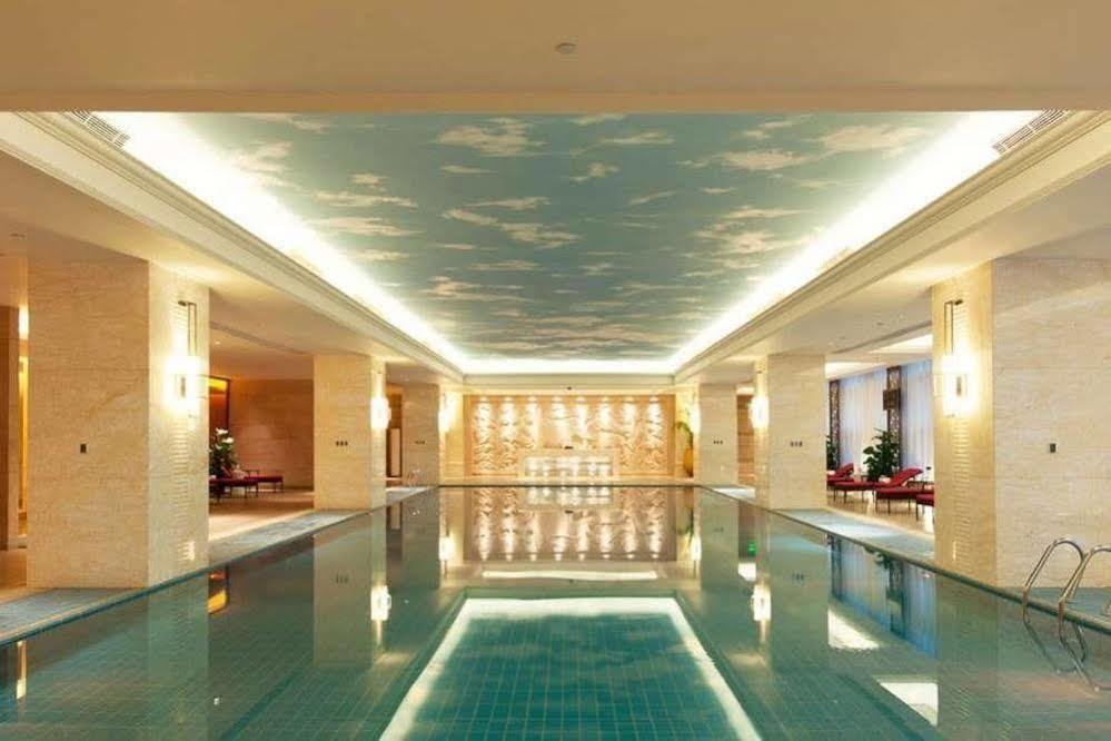 Hotel Wyndham Grand Plaza Royale Colorful Yunnan Kunming Exterior foto